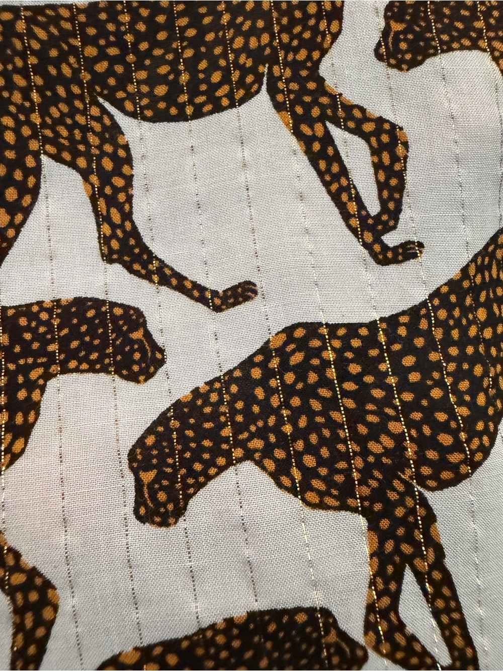 Jane + Delancey Cheetah Animal Print Button Front Blouse- Women’s - Picture 10 of 12